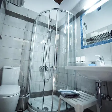 Hotell Dellis Kamena Vourla